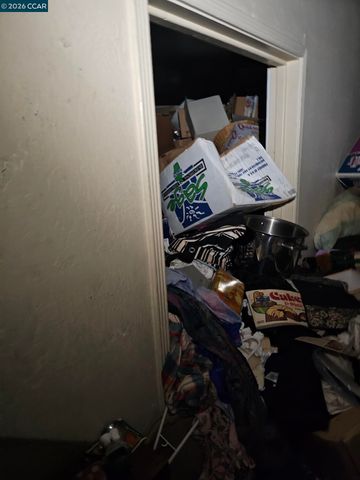 659 31St St, Richmond, CA 94804