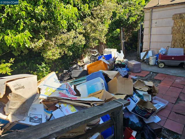 659 31St St, Richmond, CA 94804