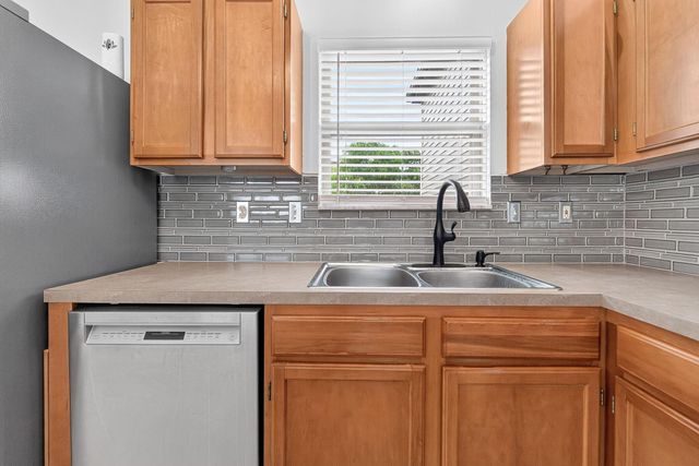 2768 Westrock Drive, Hilliard, OH 43026