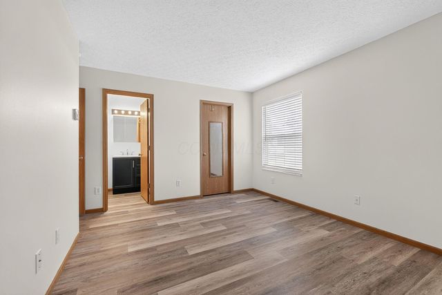 2768 Westrock Drive, Hilliard, OH 43026