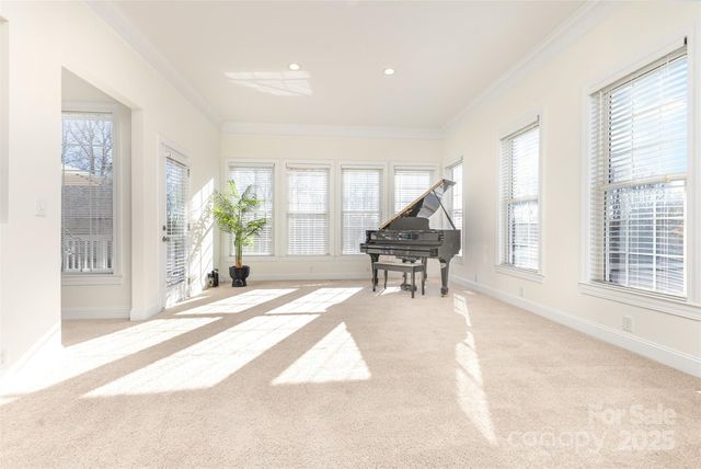 143 S Gibbs Road, Mooresville, NC 28117