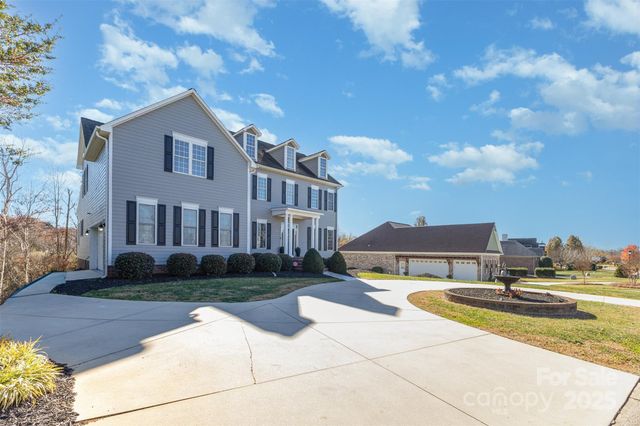 143 S Gibbs Road, Mooresville, NC 28117