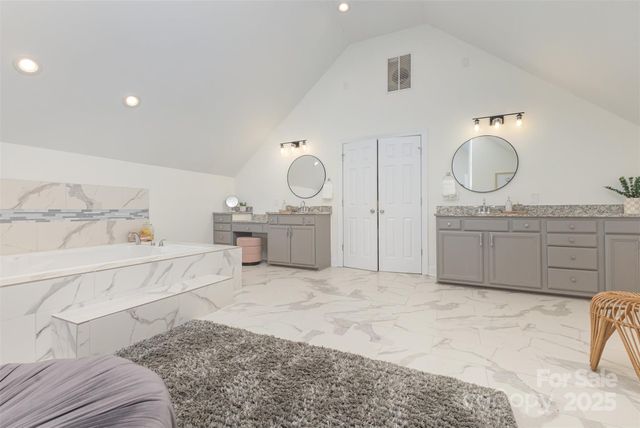 143 S Gibbs Road, Mooresville, NC 28117