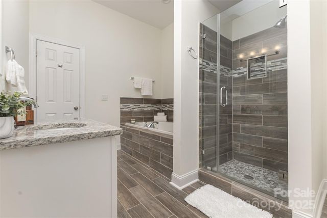 143 S Gibbs Road, Mooresville, NC 28117