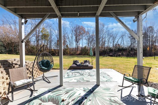 143 S Gibbs Road, Mooresville, NC 28117