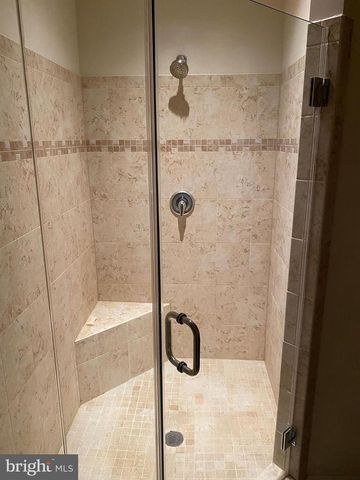 818 ADMIRALS WAY, Oxon Hill, MD 20745