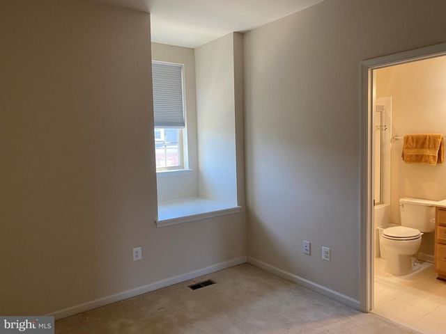 818 ADMIRALS WAY, Oxon Hill, MD 20745