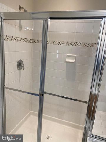 818 ADMIRALS WAY, Oxon Hill, MD 20745