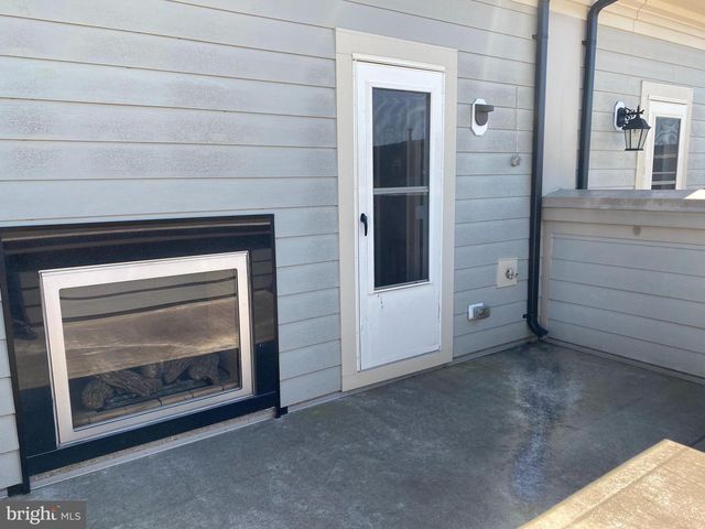 818 ADMIRALS WAY, Oxon Hill, MD 20745