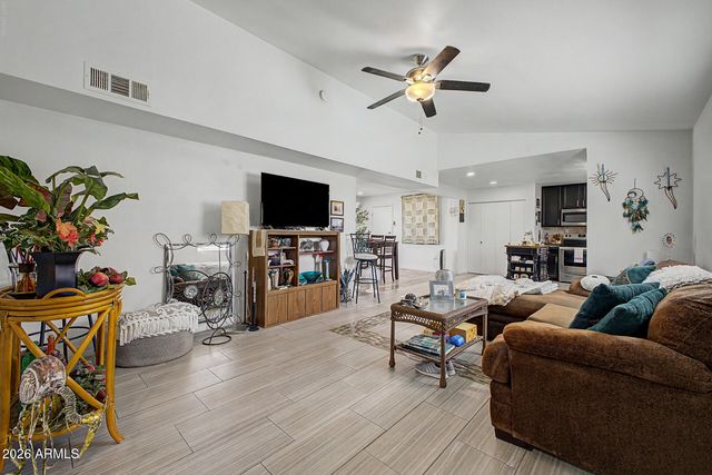 10526 W DEVONSHIRE Avenue, Phoenix, AZ 85037