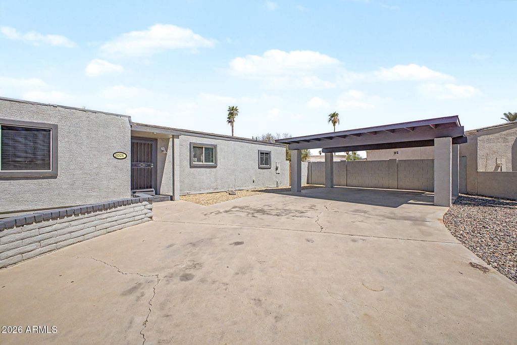 10526 W DEVONSHIRE Avenue, Phoenix, AZ 85037 — photo 3