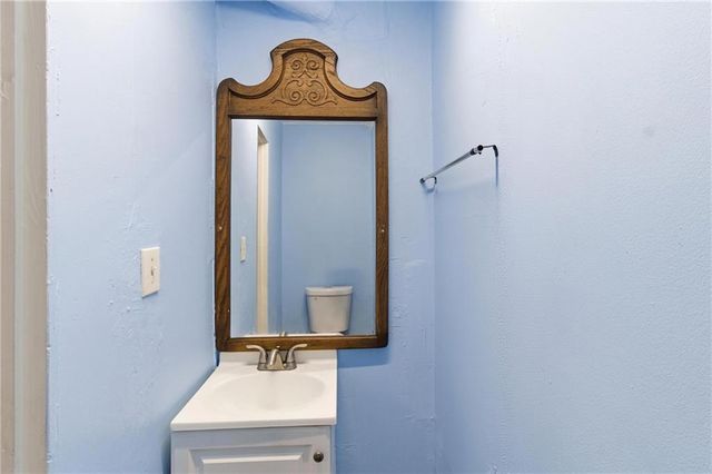 852 Glynn Oaks Drive, Clarkston, GA 30021