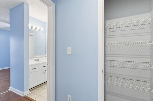 852 Glynn Oaks Drive, Clarkston, GA 30021