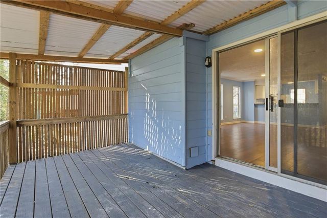 852 Glynn Oaks Drive, Clarkston, GA 30021