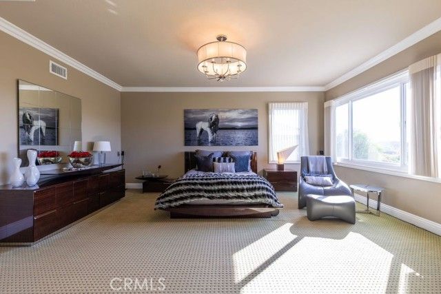 9 River Rock, Laguna Hills, CA 92679