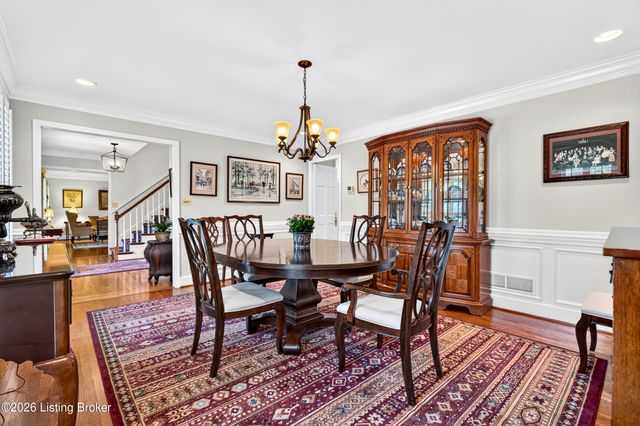 5105 Charbdin Ct, Louisville, KY 40207