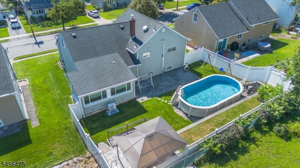 24 Lennon Pl, Clifton City, NJ 07013 — photo 3