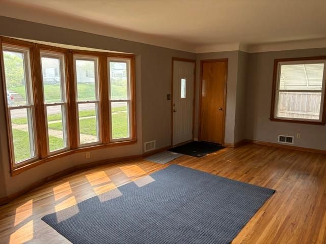 821 Howard Street N, Saint Paul, MN 55119
