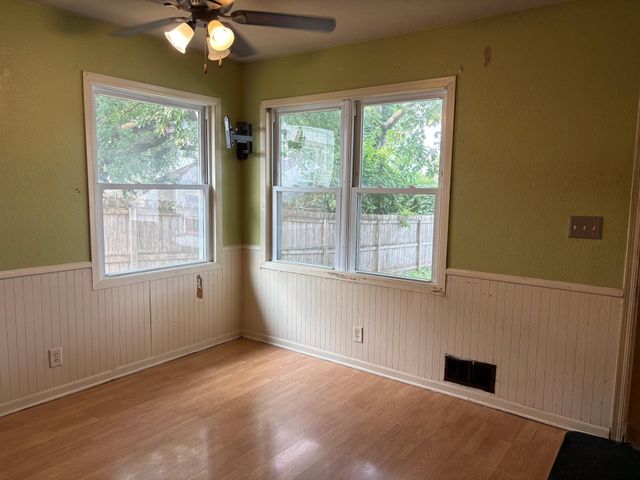 821 Howard Street N, Saint Paul, MN 55119