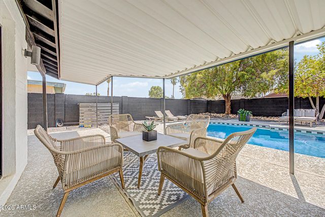 3109 W BECK Lane, Phoenix, AZ 85053