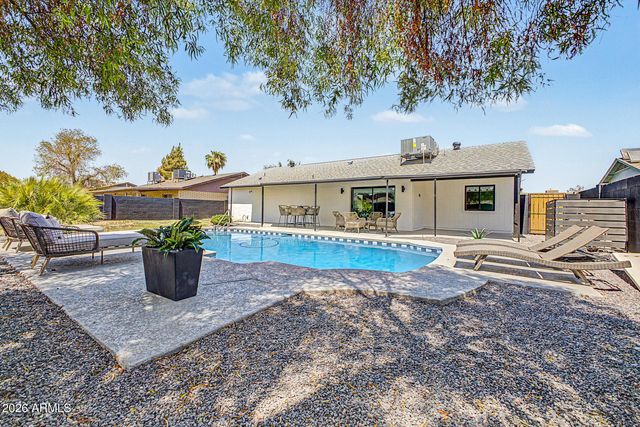 3109 W BECK Lane, Phoenix, AZ 85053