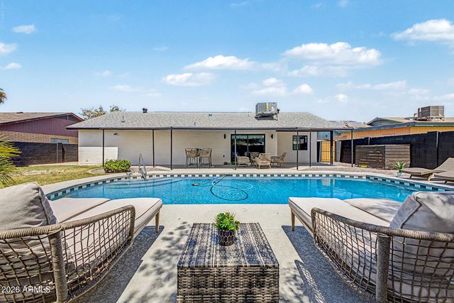 3109 W BECK Lane, Phoenix, AZ 85053