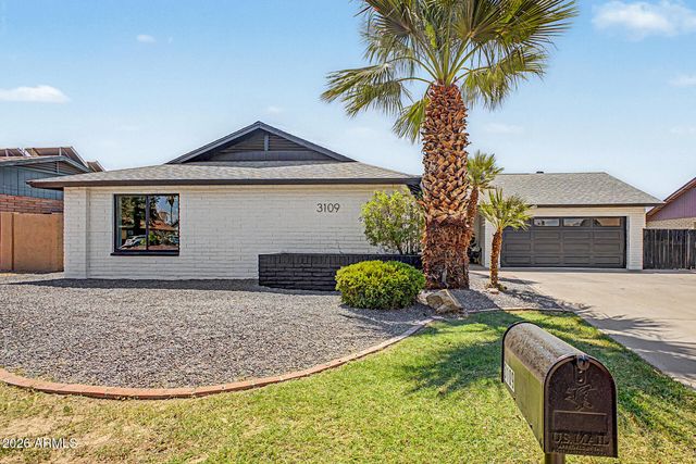 3109 W BECK Lane, Phoenix, AZ 85053
