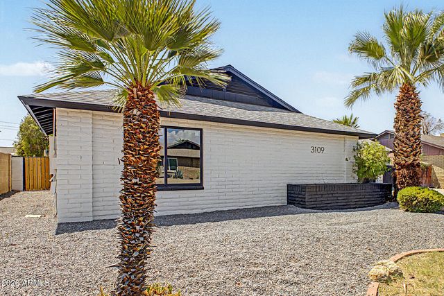 3109 W BECK Lane, Phoenix, AZ 85053