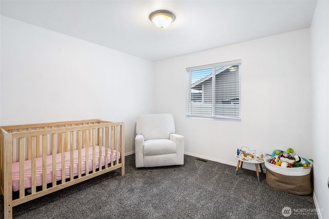 1313 W Polo Ridge Drive, Moses Lake, WA 98837