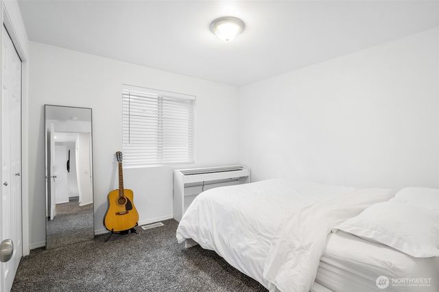 1313 W Polo Ridge Drive, Moses Lake, WA 98837