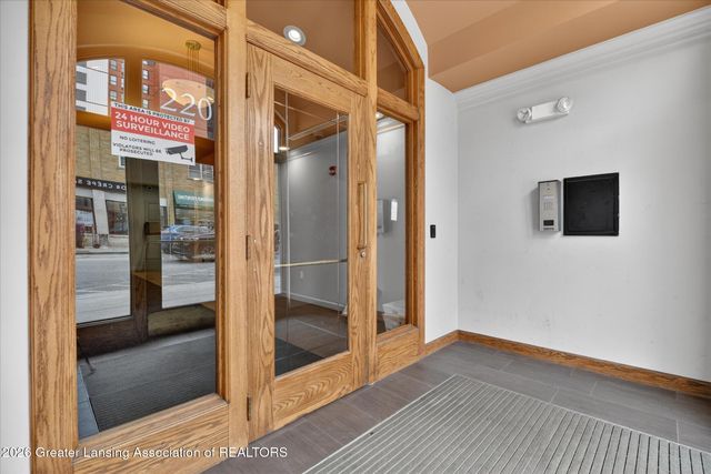 220 Mac Avenue 206, East Lansing, MI 48823