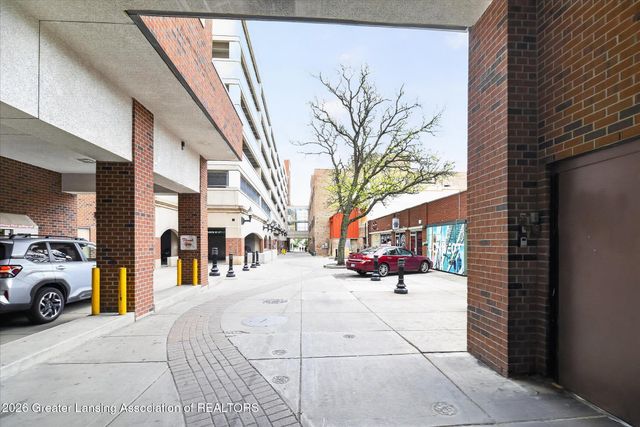 220 Mac Avenue 206, East Lansing, MI 48823
