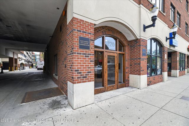 220 Mac Avenue 206, East Lansing, MI 48823