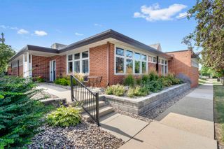 517 Washington Street, Cedar Falls, IA 50613