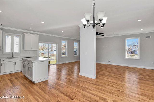 910 Malden Drive, Keyport, NJ 07735