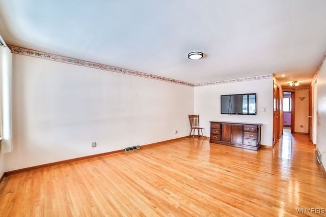 50 Mary Lou Lane, Cheektowaga, NY 14043