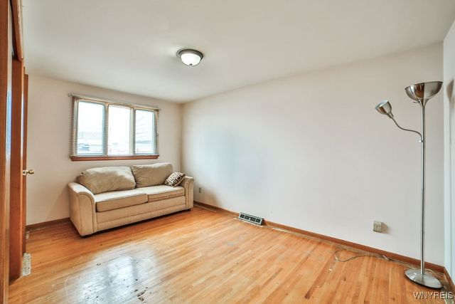 50 Mary Lou Lane, Cheektowaga, NY 14043