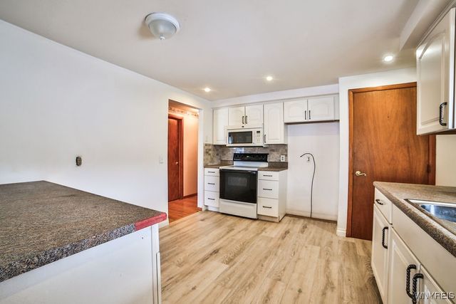 50 Mary Lou Lane, Cheektowaga, NY 14043