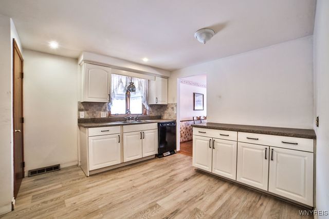 50 Mary Lou Lane, Cheektowaga, NY 14043