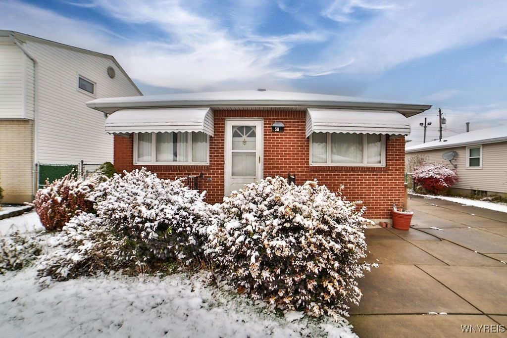 50 Mary Lou Lane, Cheektowaga, NY 14043