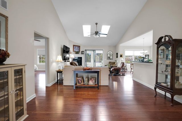 6277 Northridge Woods Drive, Brighton City, MI 48116