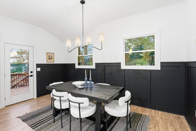 2505 Shadow Ln, Nashville, TN 37216