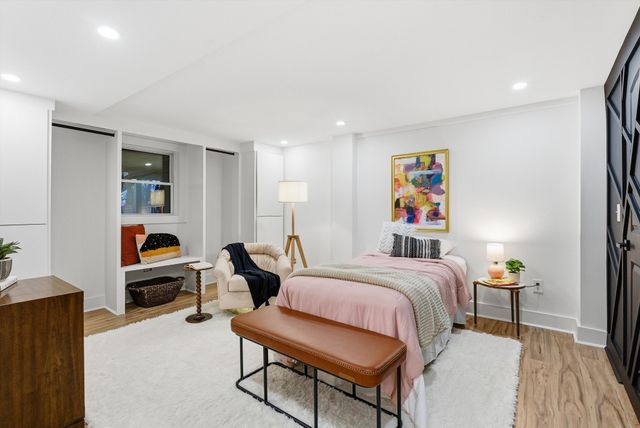 2505 Shadow Ln, Nashville, TN 37216