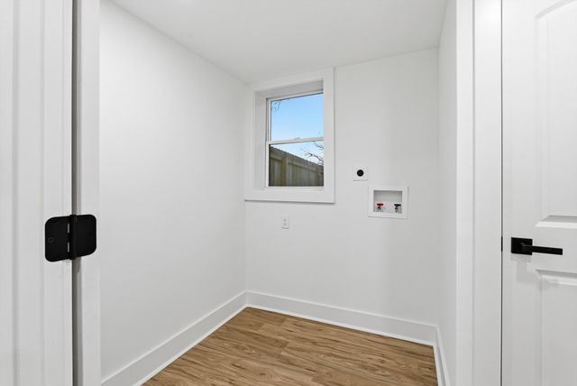 2505 Shadow Ln, Nashville, TN 37216