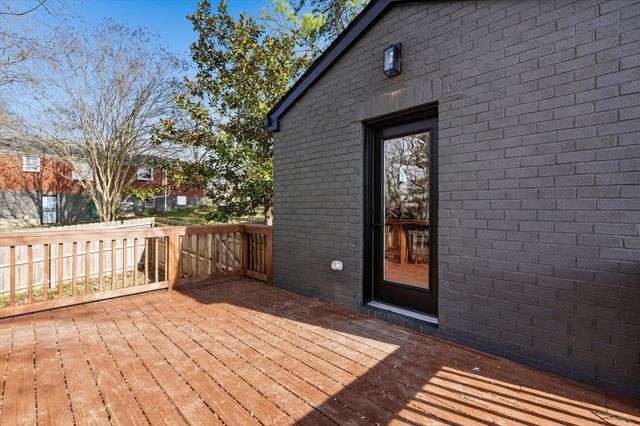 2505 Shadow Ln, Nashville, TN 37216