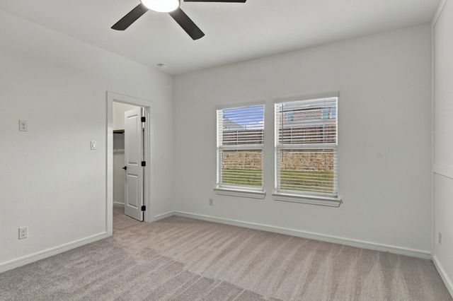 604 Brook View Drive, Van Alstyne, TX 75495