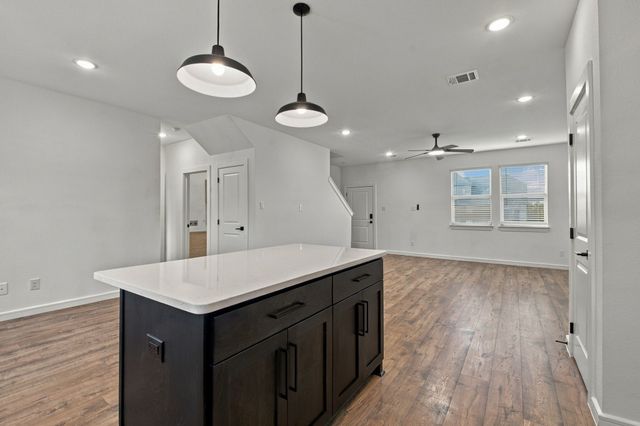 604 Brook View Drive, Van Alstyne, TX 75495