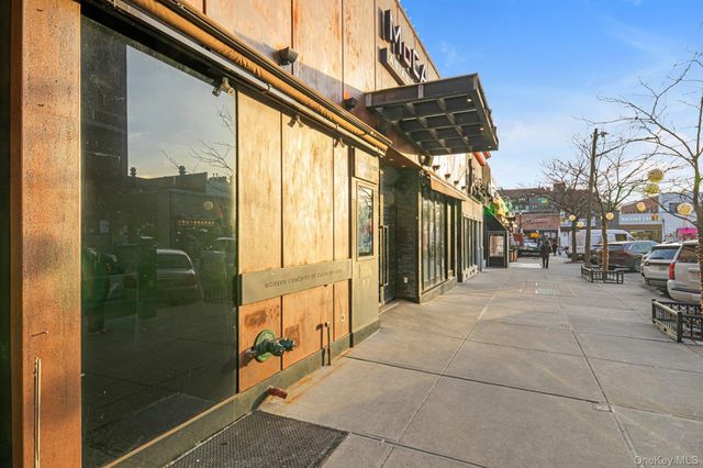 107- 40 Queens Boulevard PH1, Forest Hills, NY 11375