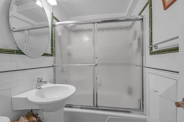 107- 40 Queens Boulevard PH1, Forest Hills, NY 11375