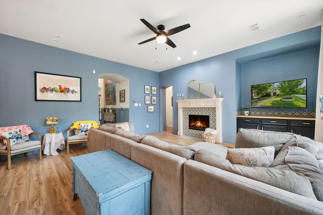 433 Long Cove Court, Allen, TX 75002